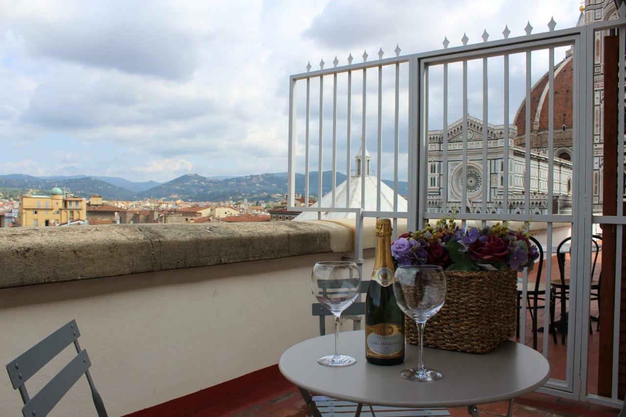 Art Apartment Duomo Luxury View フィレンツェ エクステリア 写真